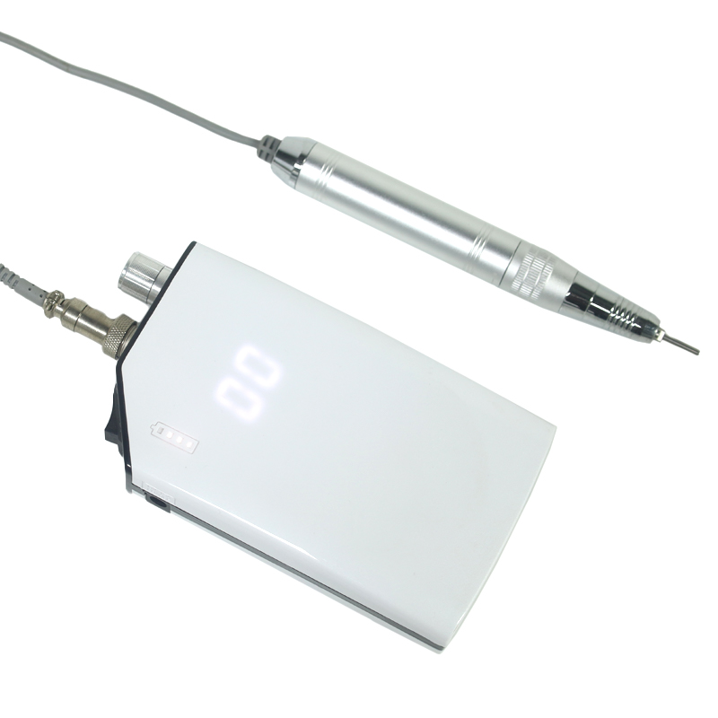 Bawo ni iwukara kekere eekanna ni anfani ile-iṣẹ eekanna?